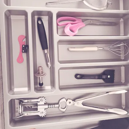 Vista Triangular Apartment *