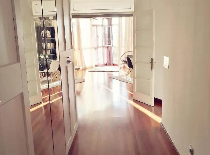 Apartament Vista Triangular *